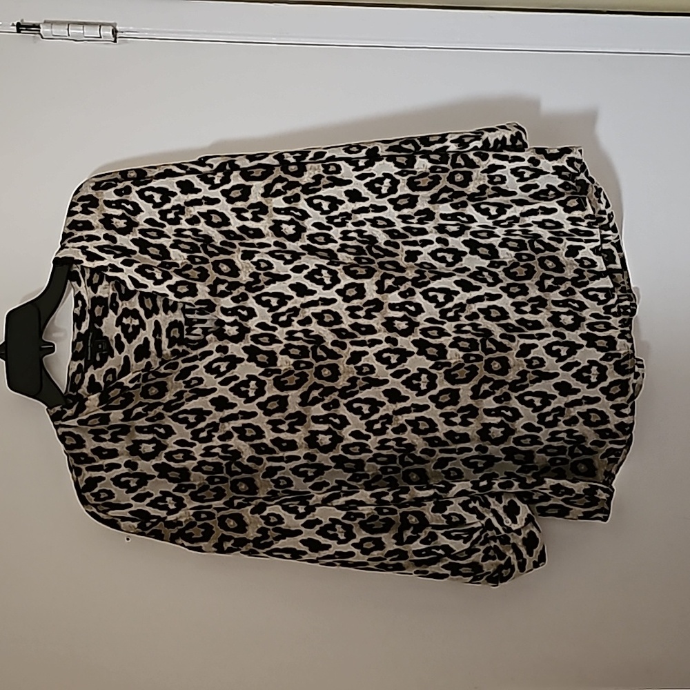 Banana Republic Factory Leopard Print Blouse